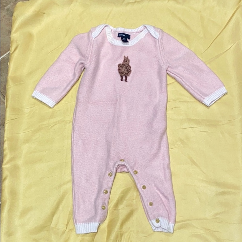 Baby gap girls pink romper Sz 6-12 months